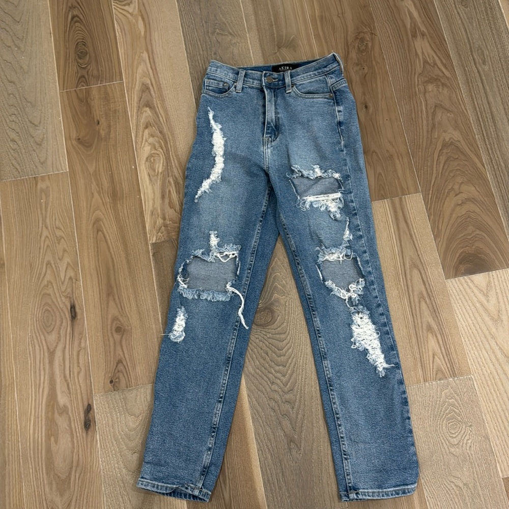 Ripped jeans